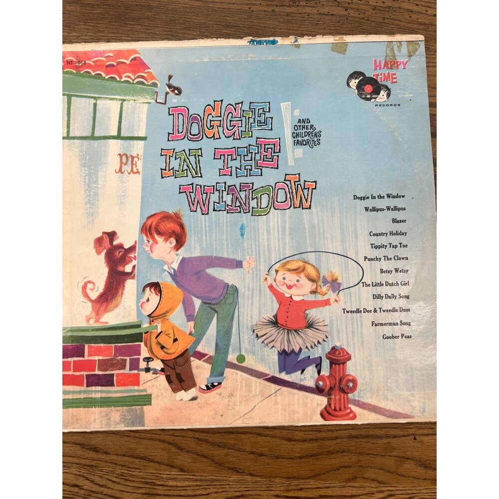 Vintage Happy Time Records LP Doggie In The Window Childrens Songs HT-1018